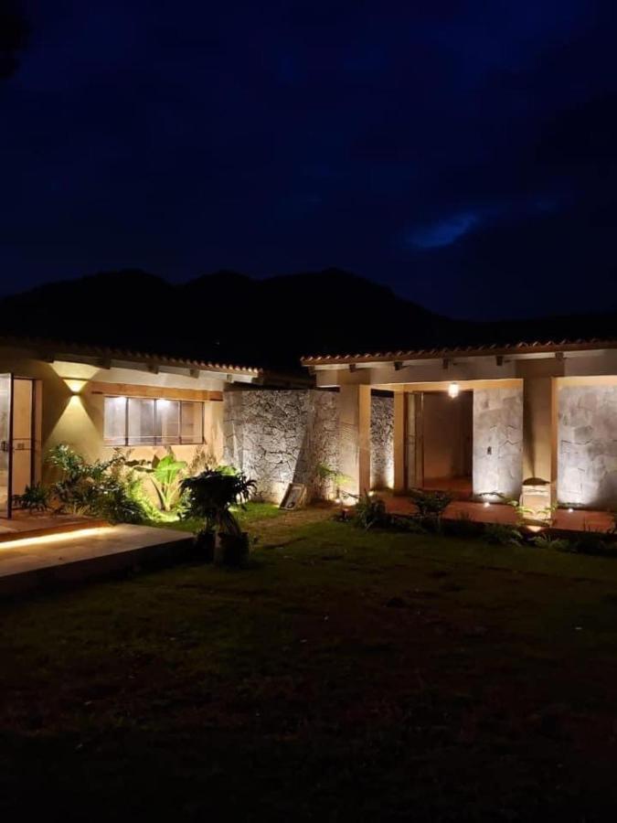 Hostal Villa Quieta Tepoztlan Exterior photo